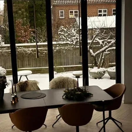 Modern In Close To Cph Citycenter *